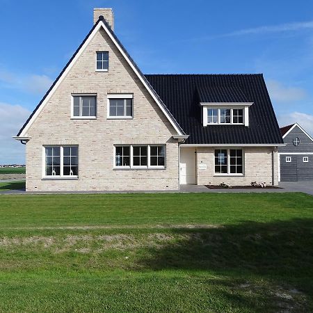 Beautiful And Spacious Villa With A Panoramic View Near The Beach Of Cadzand Buitenkant foto