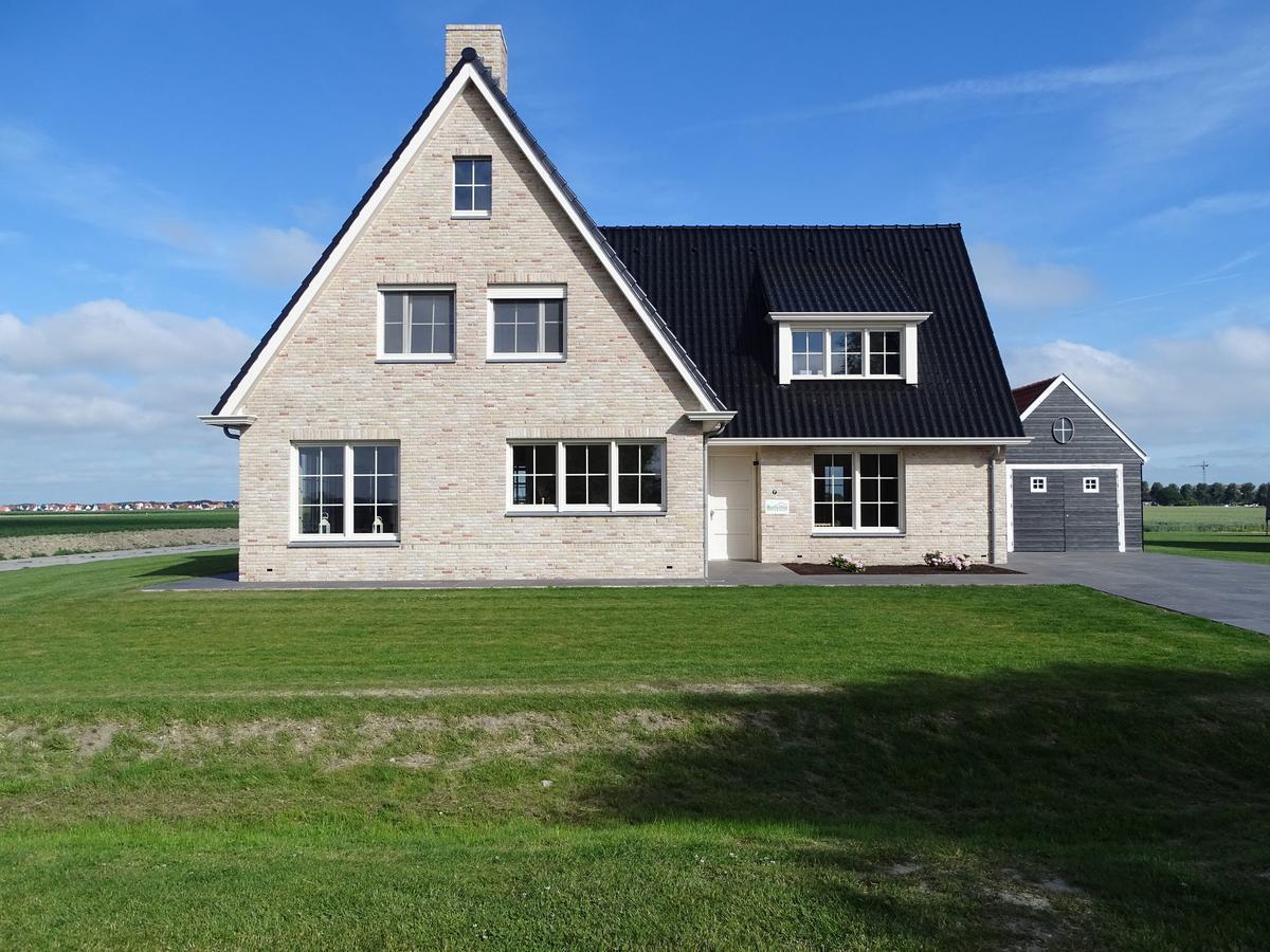 Beautiful And Spacious Villa With A Panoramic View Near The Beach Of Cadzand Buitenkant foto